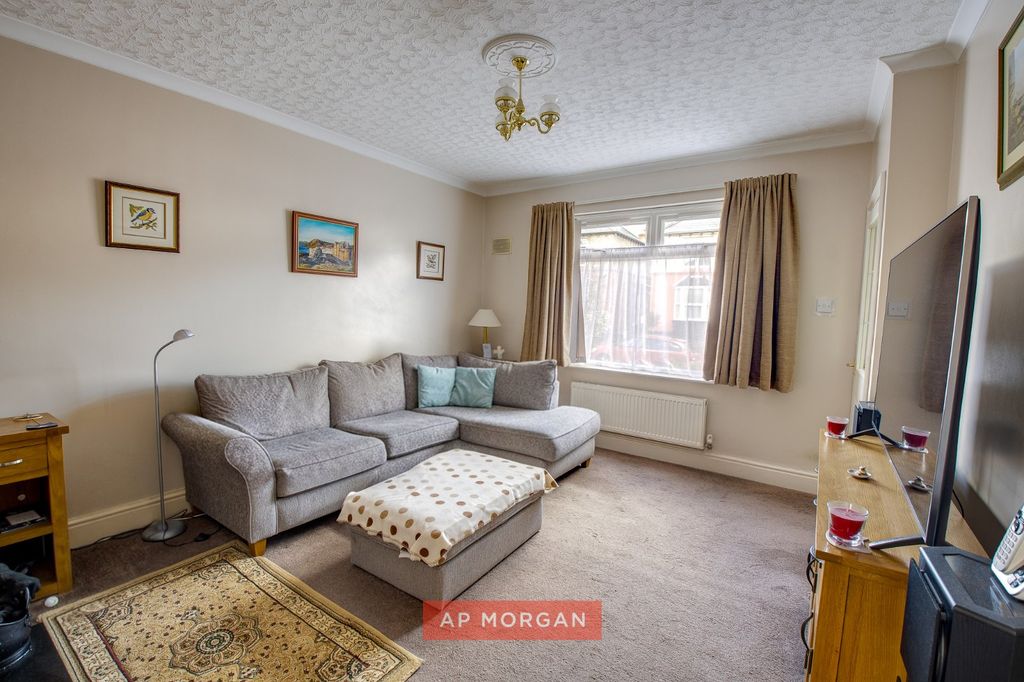 Property photo 2 of 13 Picture No. 07