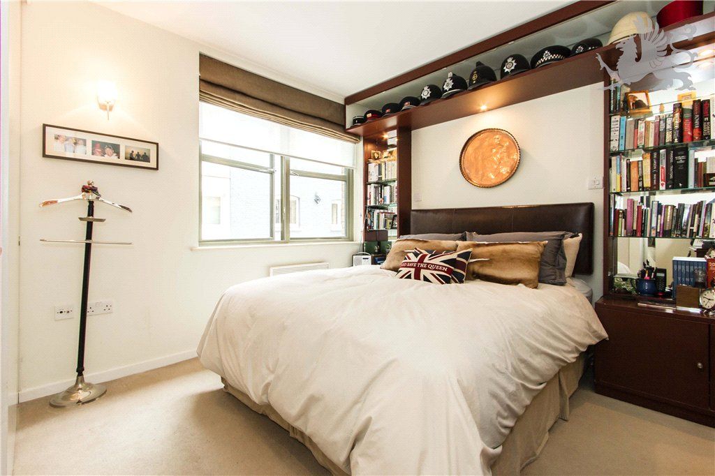 Property photo 3 of 14 Bedroom