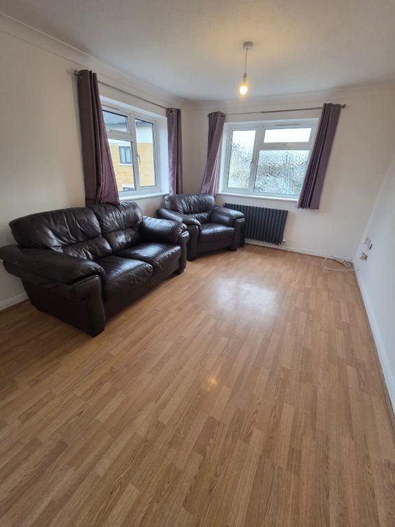 Property photo 2 of 6 Whatsapp Image 2025-12-12 At 4.27.29 Pm.Jpeg