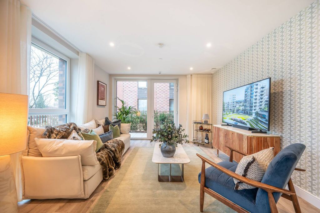 Property photo 3 of 30