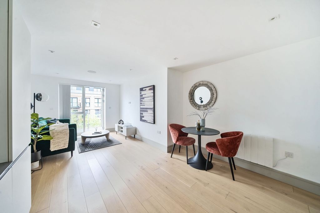 Property photo 3 of 18 1207467 (2)