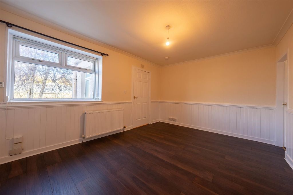 Property photo 2 of 13 Dsc08914-Hdr.Jpg