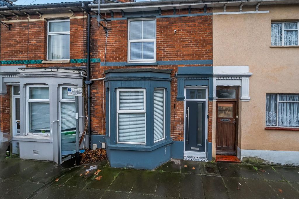 Property photo 1 of 17 1-69719E974Fce8-1403392-19-6970d7F2Ca0F1-1.Jpg