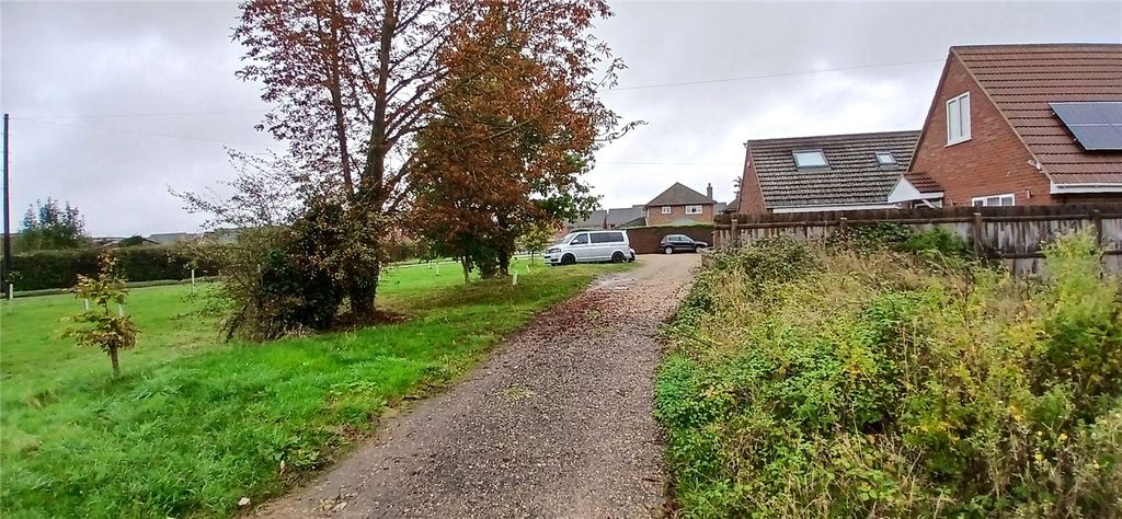 Property photo 2 of 6 Picture No. 02