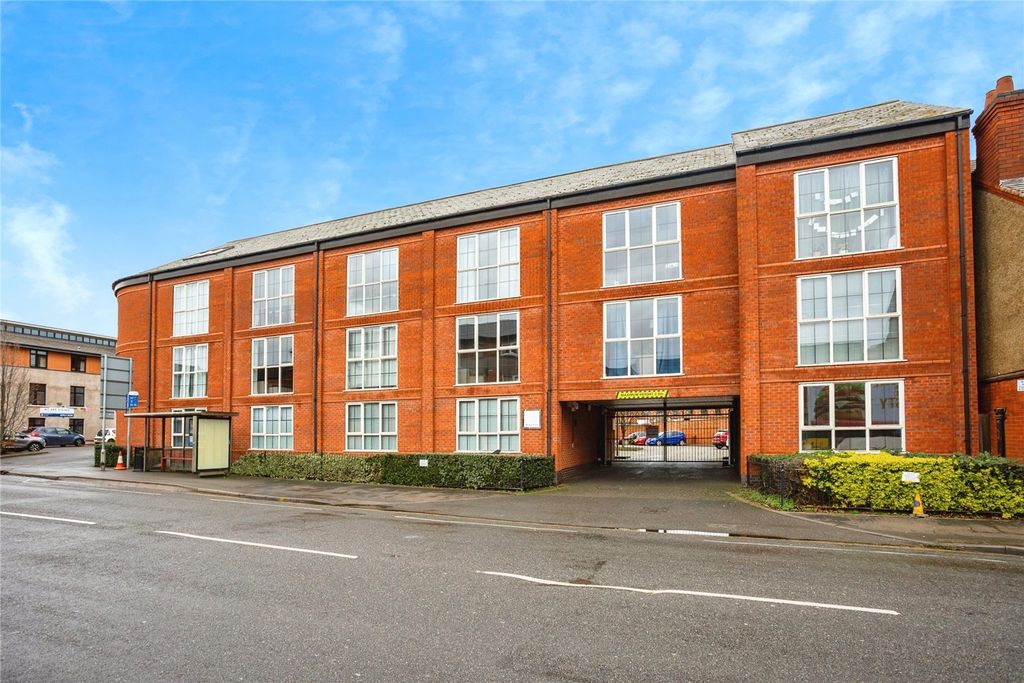 Property photo 1 of 14 Picture No. 16