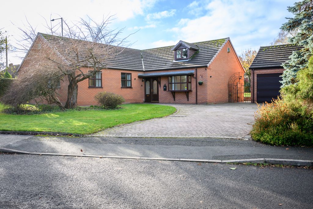 Property photo 1 of 33