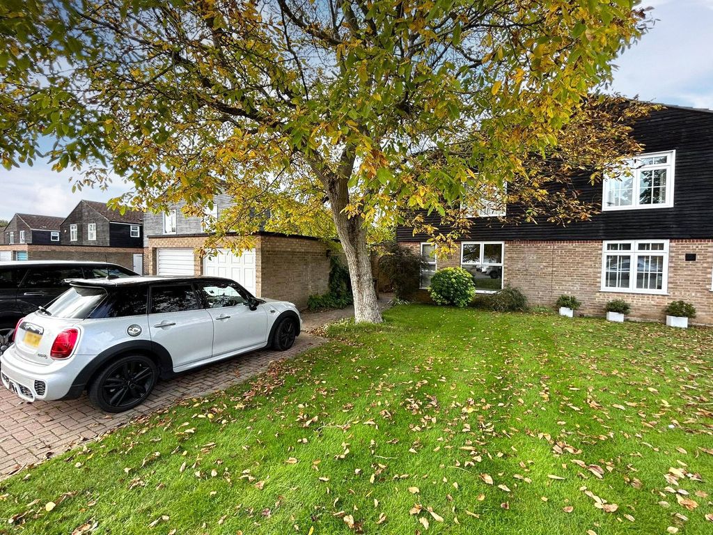 Property photo 2 of 5 Picture No. 10