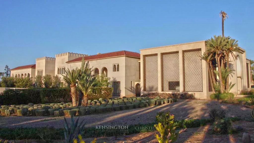 Property photo 3 of 64 Click Here If You Are Looking For Villa For Sale In Marrakech Villa  Riad  From Kensingtonmorocco.Com Villa For Sale Marrakech Villa For Sale In Marrakech Luxury Villa For Sale Marrakech