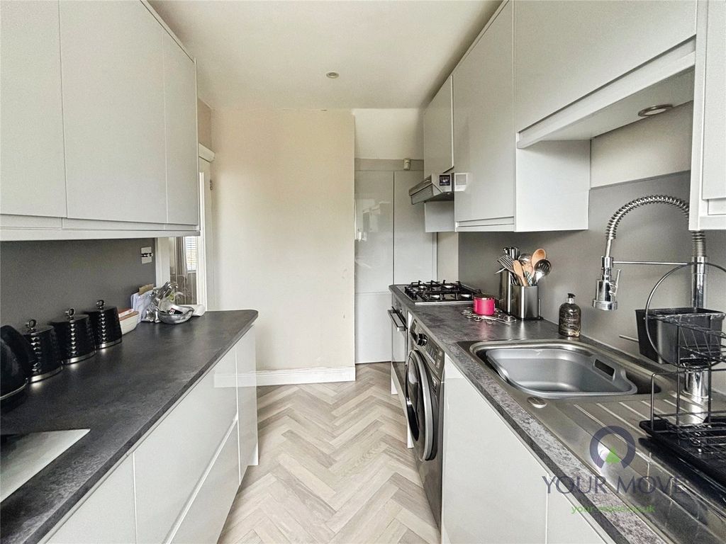 Property photo 2 of 16 Picture No. 02