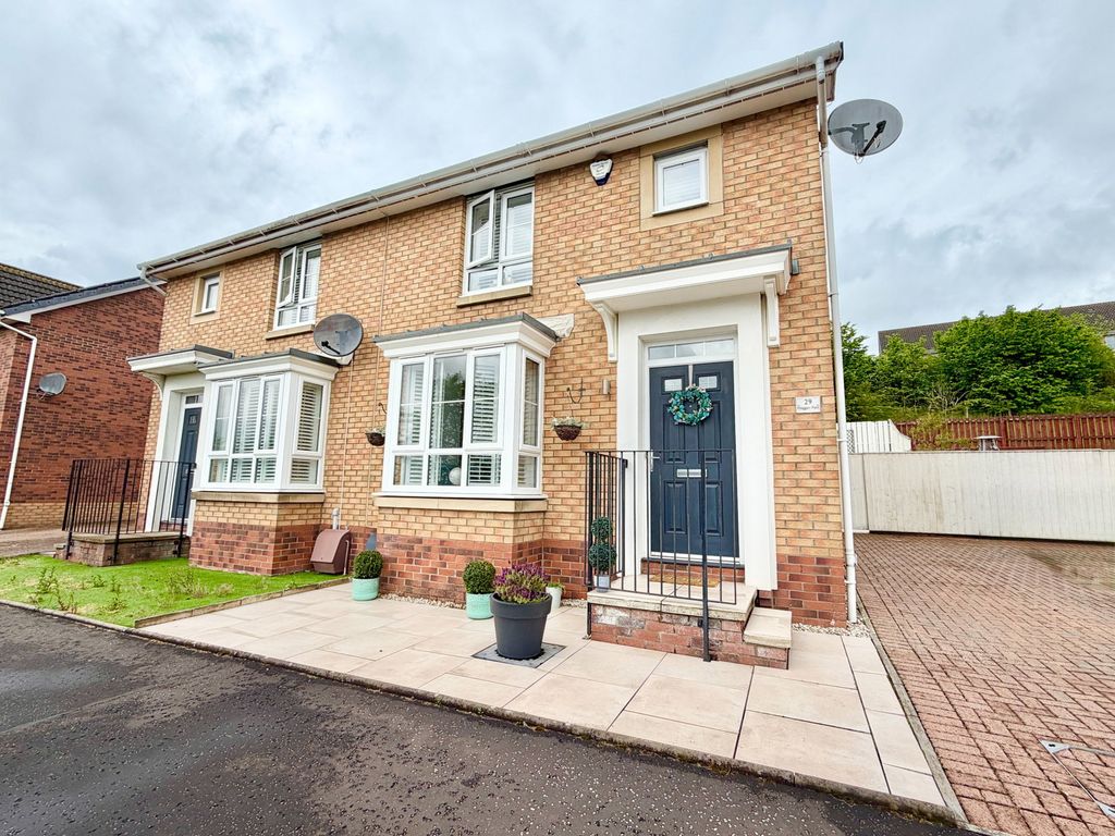 Property photo 1 of 36