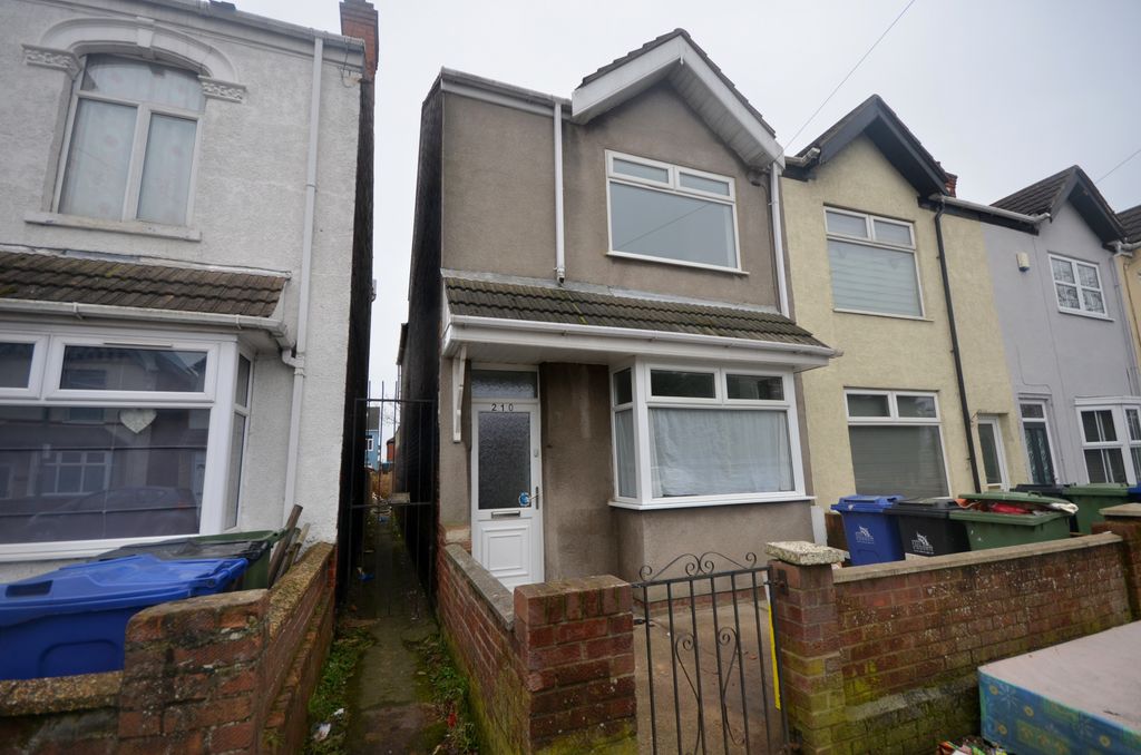 Property photo 1 of 11