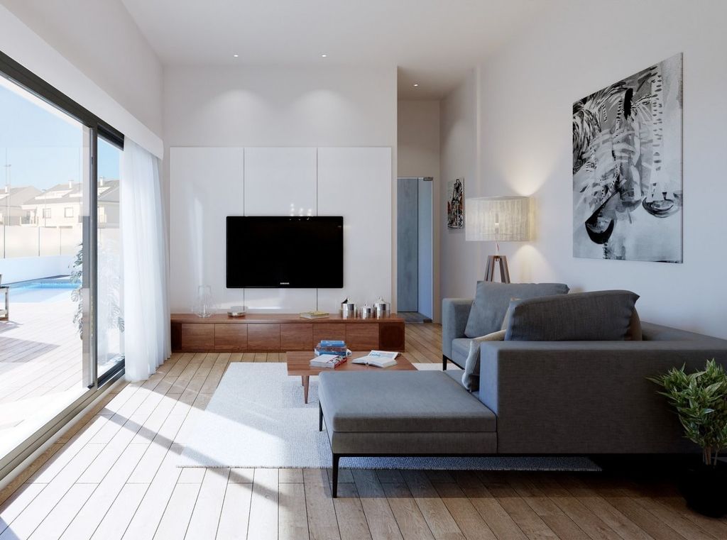 Property photo 3 of 9