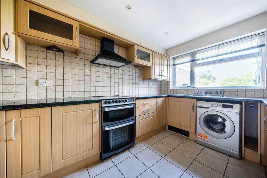 Property photo 3 of 17 Picture No. 06