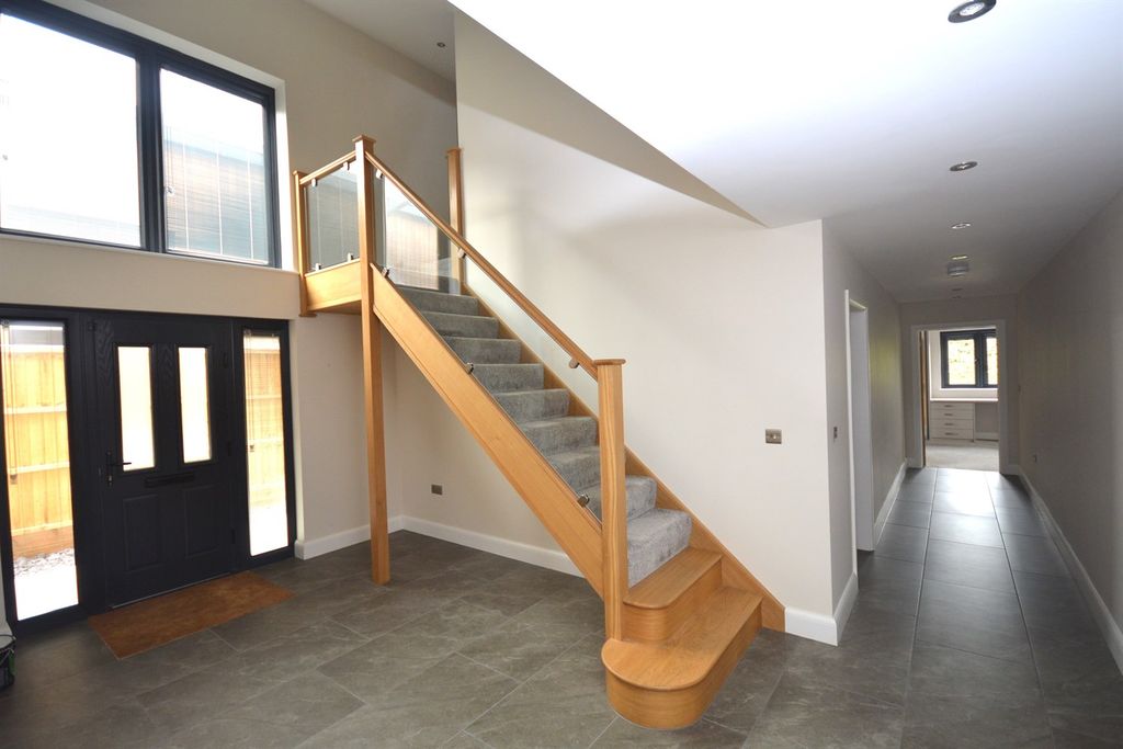 Property photo 2 of 19 Grand Entrance Hallway