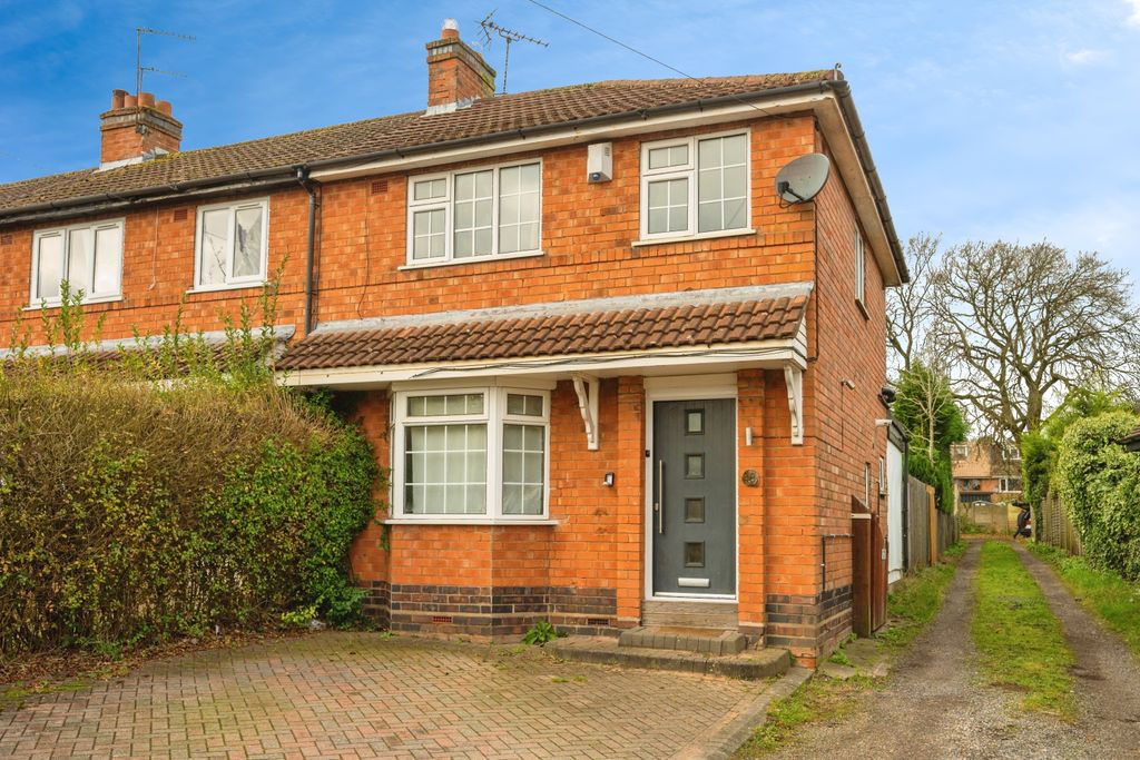 Property photo 2 of 15 Outside