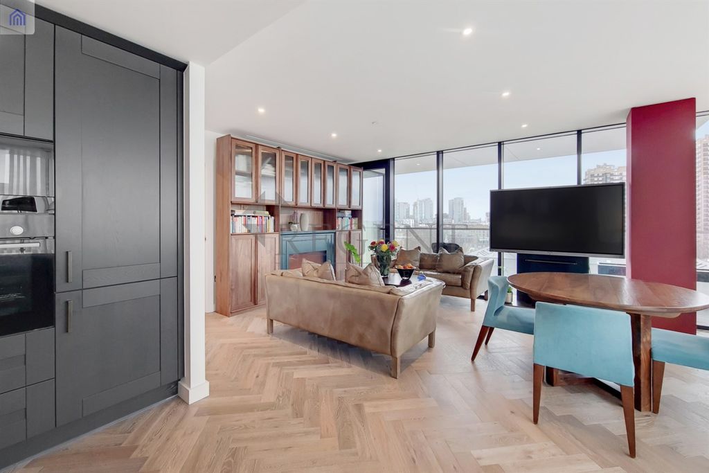 Property photo 2 of 14 Open Plan