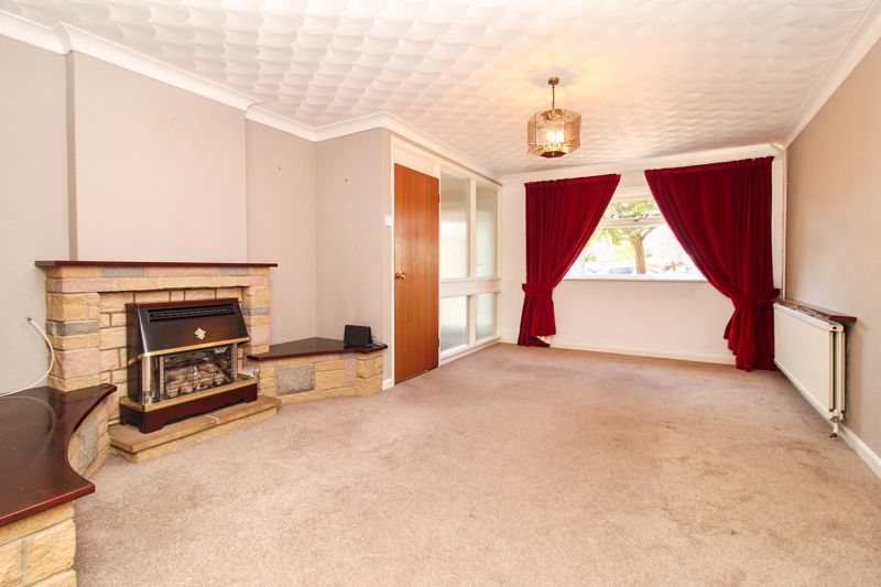 Property photo 3 of 20 Living Room