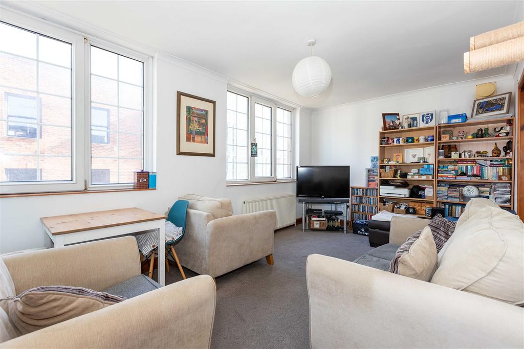 Property photo 3 of 7 Bath-3.Jpg