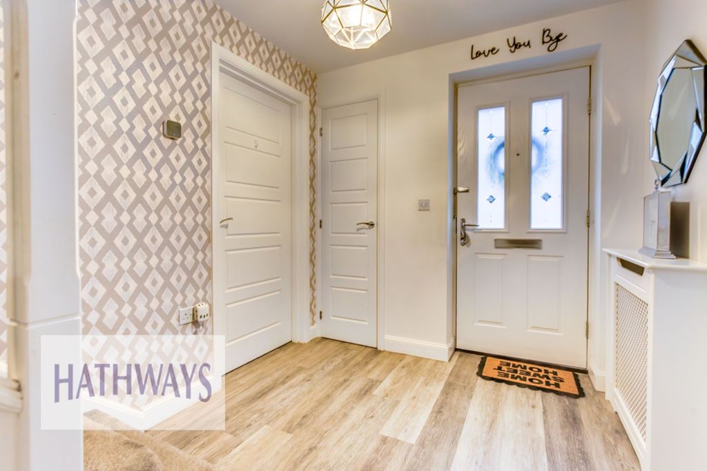 Property photo 3 of 49