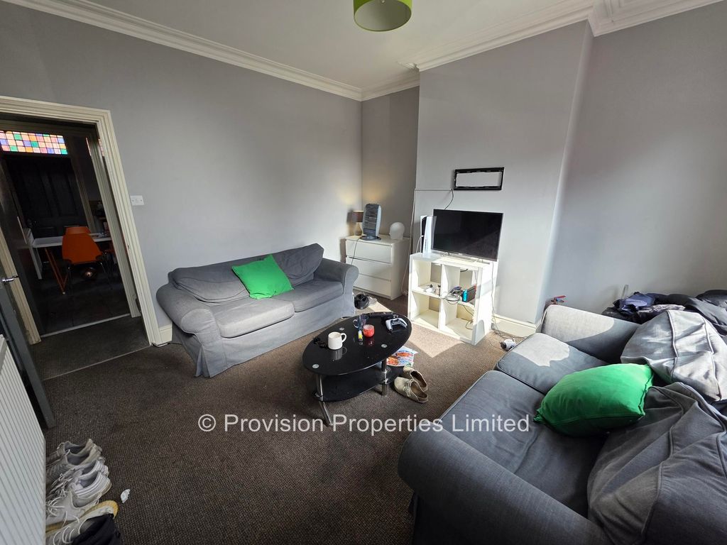 Property photo 2 of 6 Photo