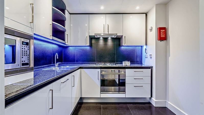 Property photo 2 of 6