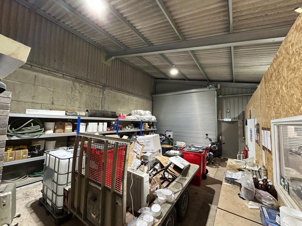 Property photo 3 of 10 Not Specified