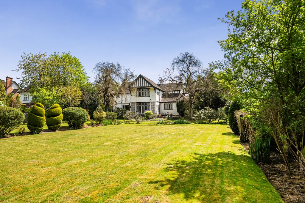 Additional image 5 of 6 bed detached house for saleRoyston Park Road, Pinner HA5