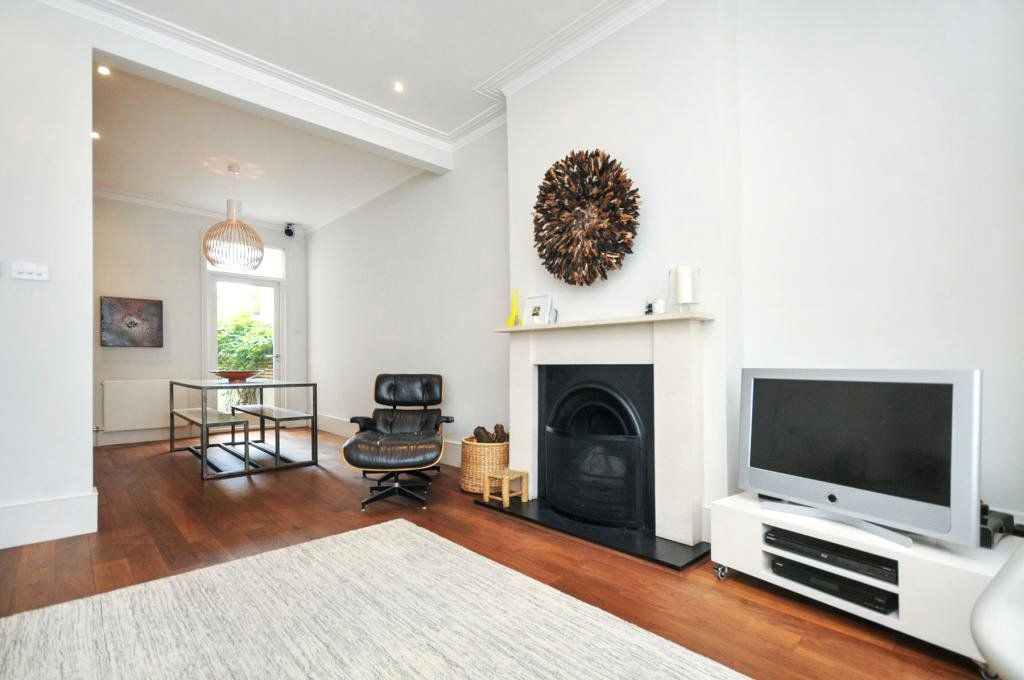 Property photo 1 of 16 Picture No. 02