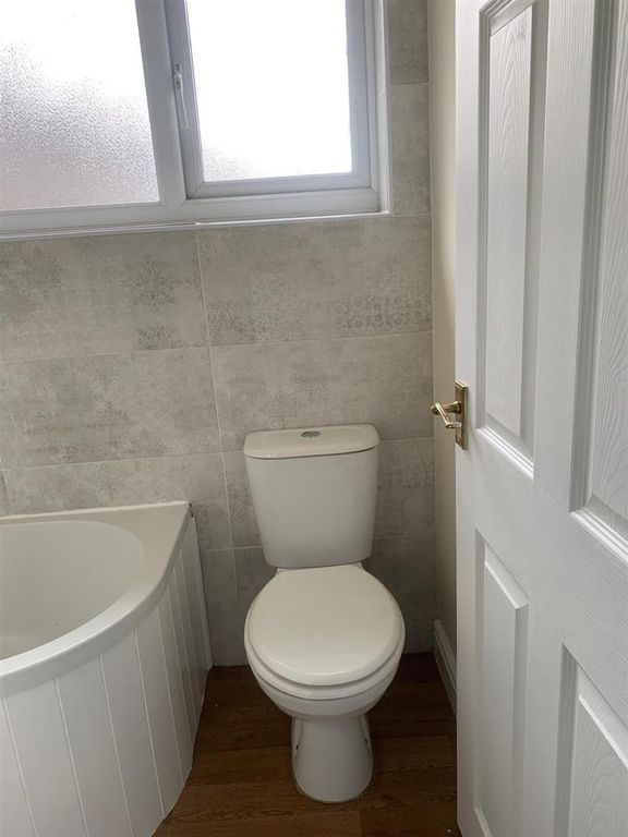 Property photo 3 of 14 Bathroom A.Jpg