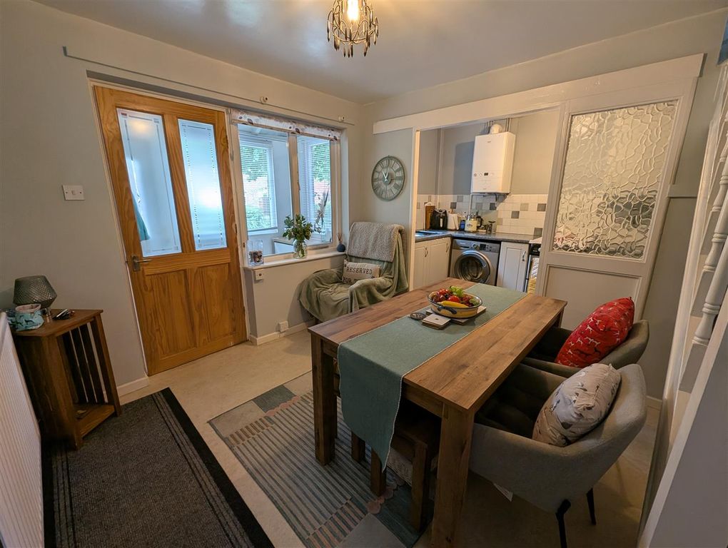 Property photo 2 of 11 Dining Room