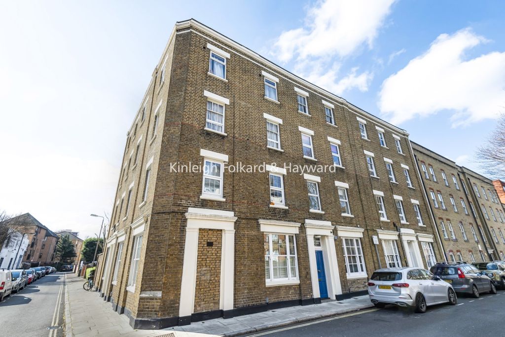 Property photo 2 of 8 54Ca7B85-905c-441A-8