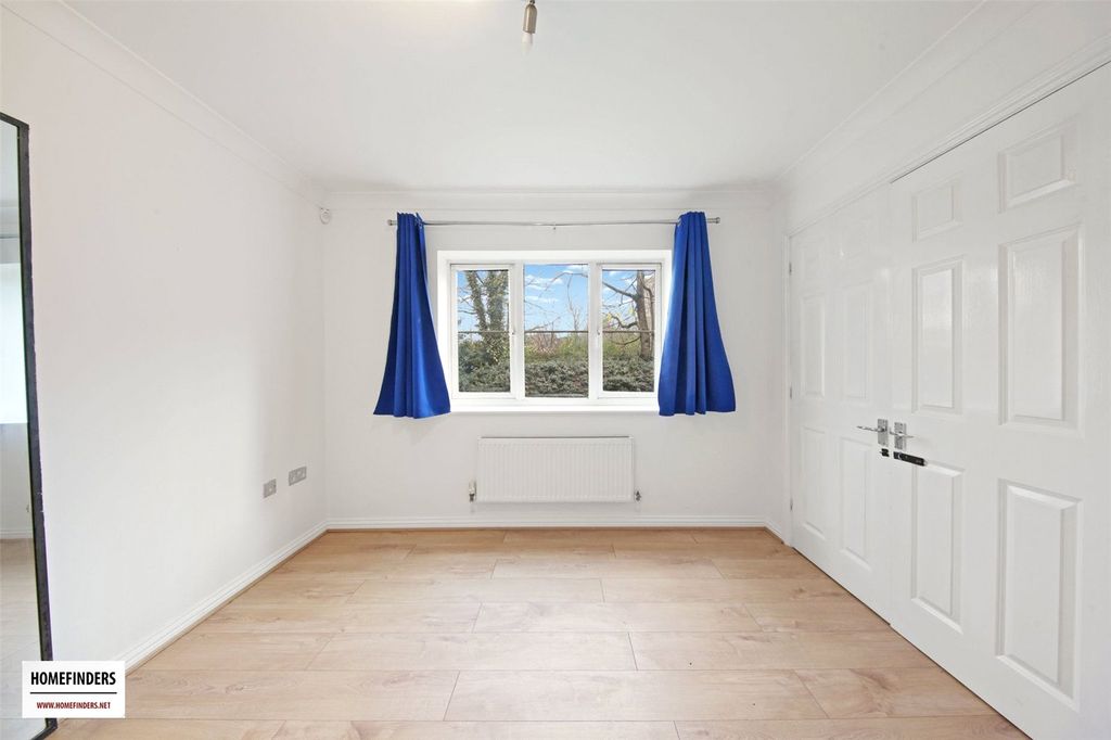 Property photo 2 of 15 Picture 2