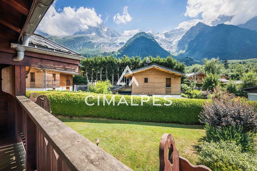 Property photo 1 of 12 Family Chalet In Les Bossons