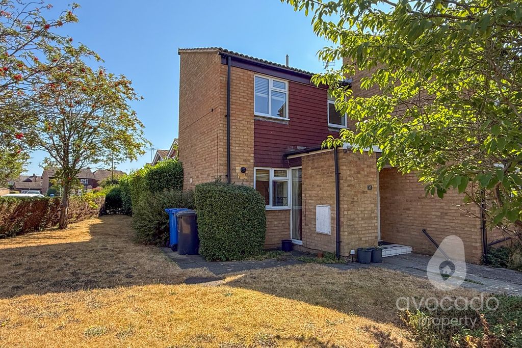 Property photo 1 of 12 5363823