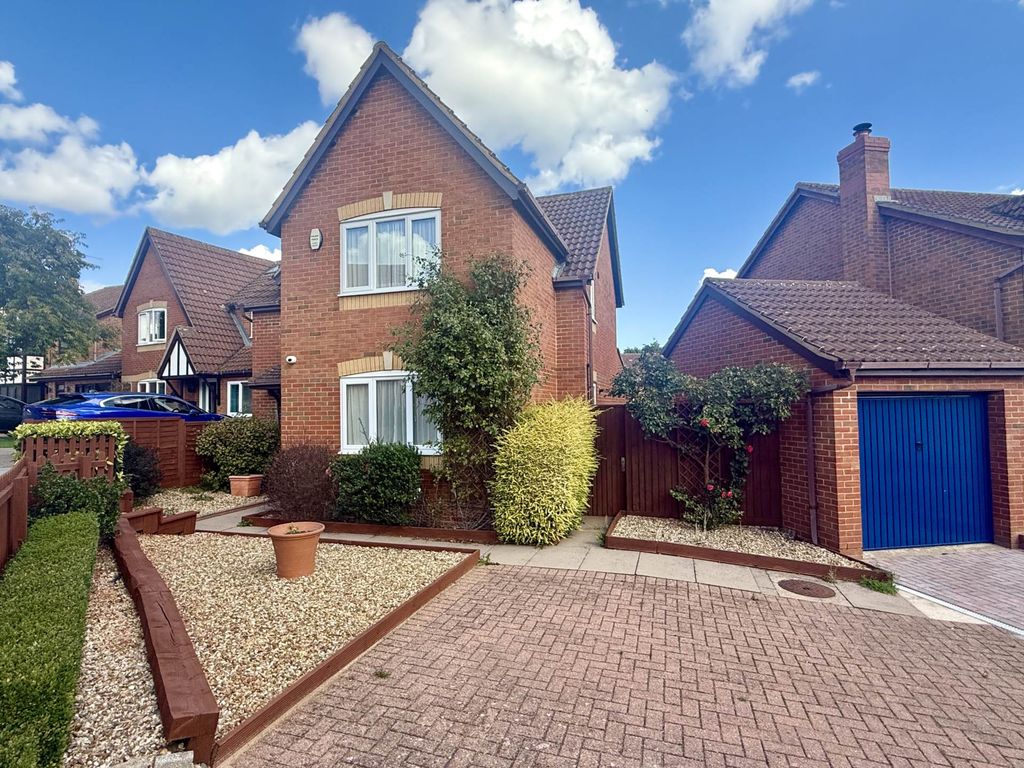 Property photo 1 of 24