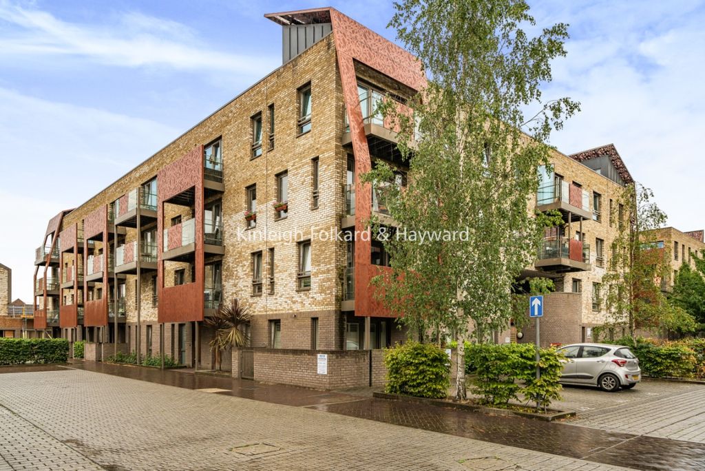 Property photo 1 of 5 dc46Fc84-9F52-43c3-8