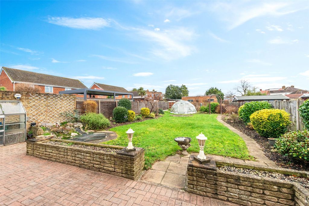 Property photo 2 of 20 Rear Garden