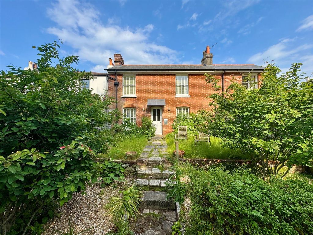 Property photo 1 of 28 May 2 2025.Jpg