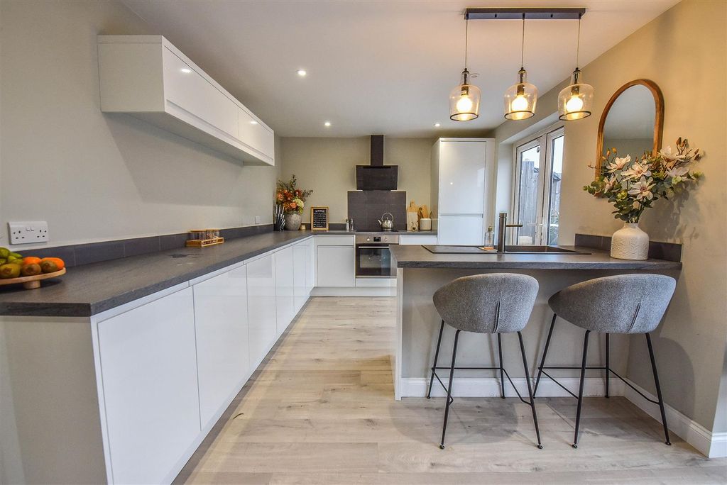 Property photo 2 of 25 Cp4_2809-2.Jpg