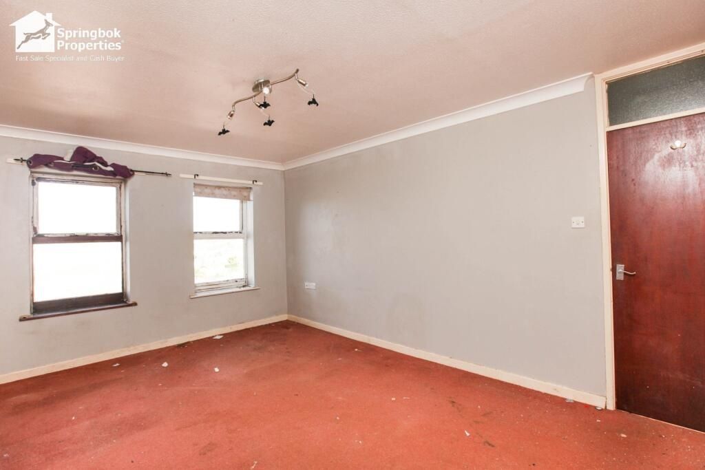 Property photo 2 of 11 Image 3