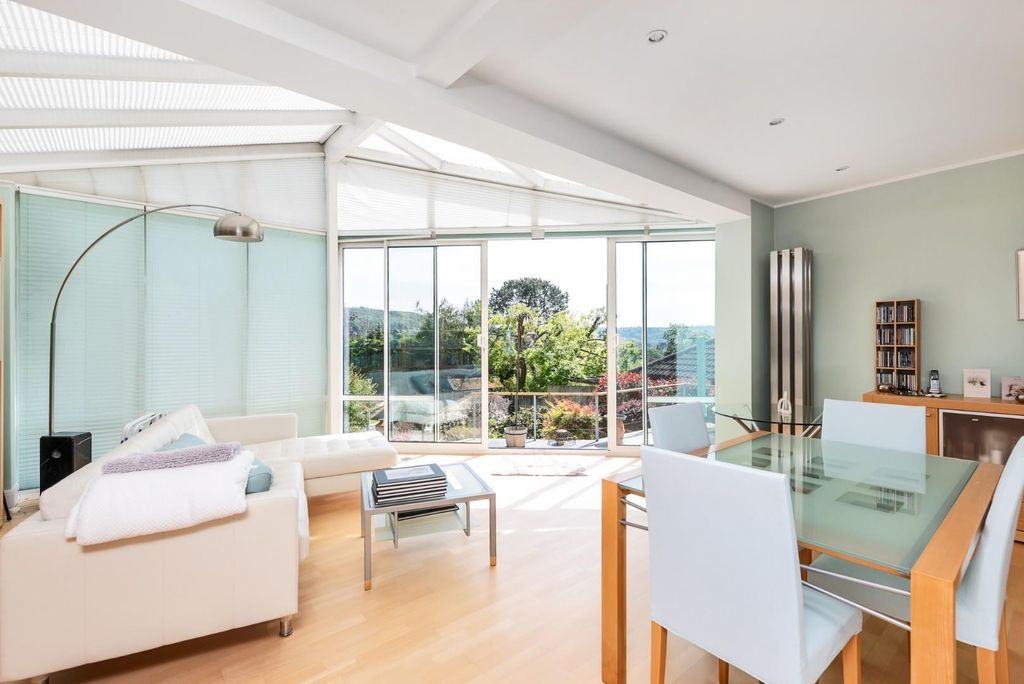 Property photo 2 of 16 25 Bennetts Road, Bath, Ba1 7Aw-2.Jpg