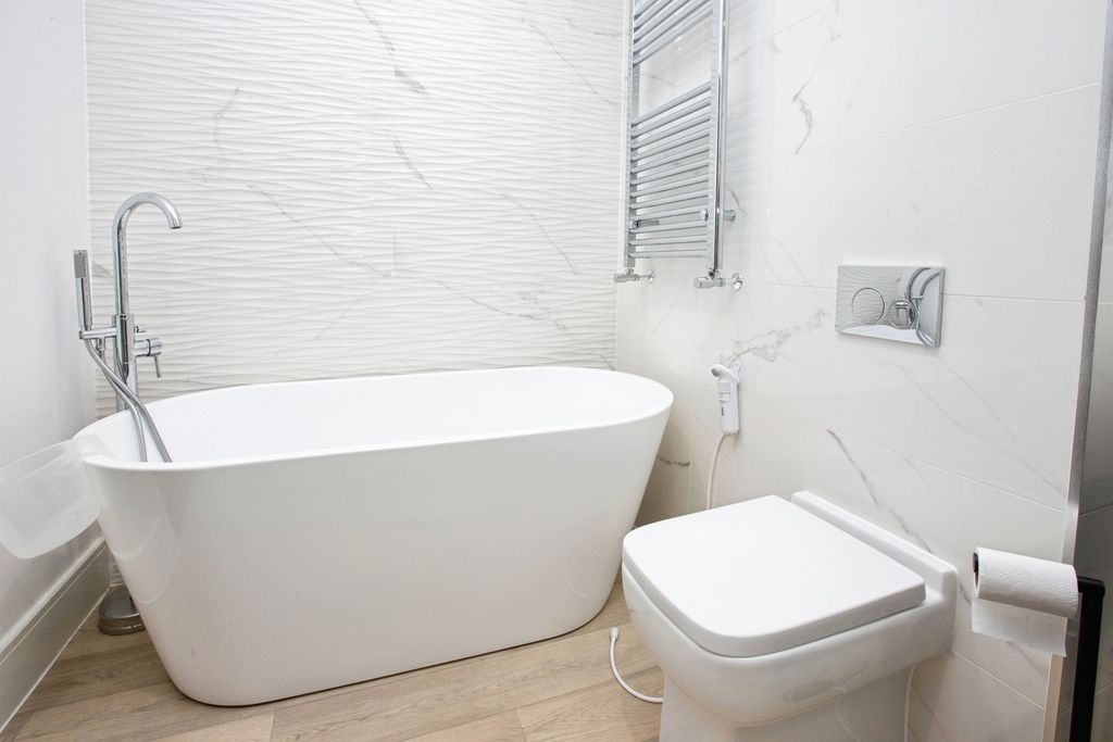 Property photo 2 of 28 Pbox-Img.Jpg