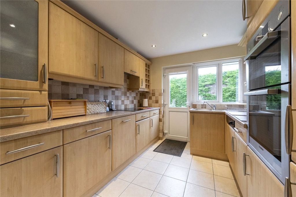 Property photo 3 of 11 Picture No. 09