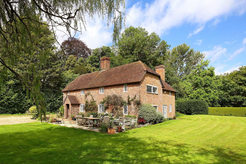 Property photo 1 of 35