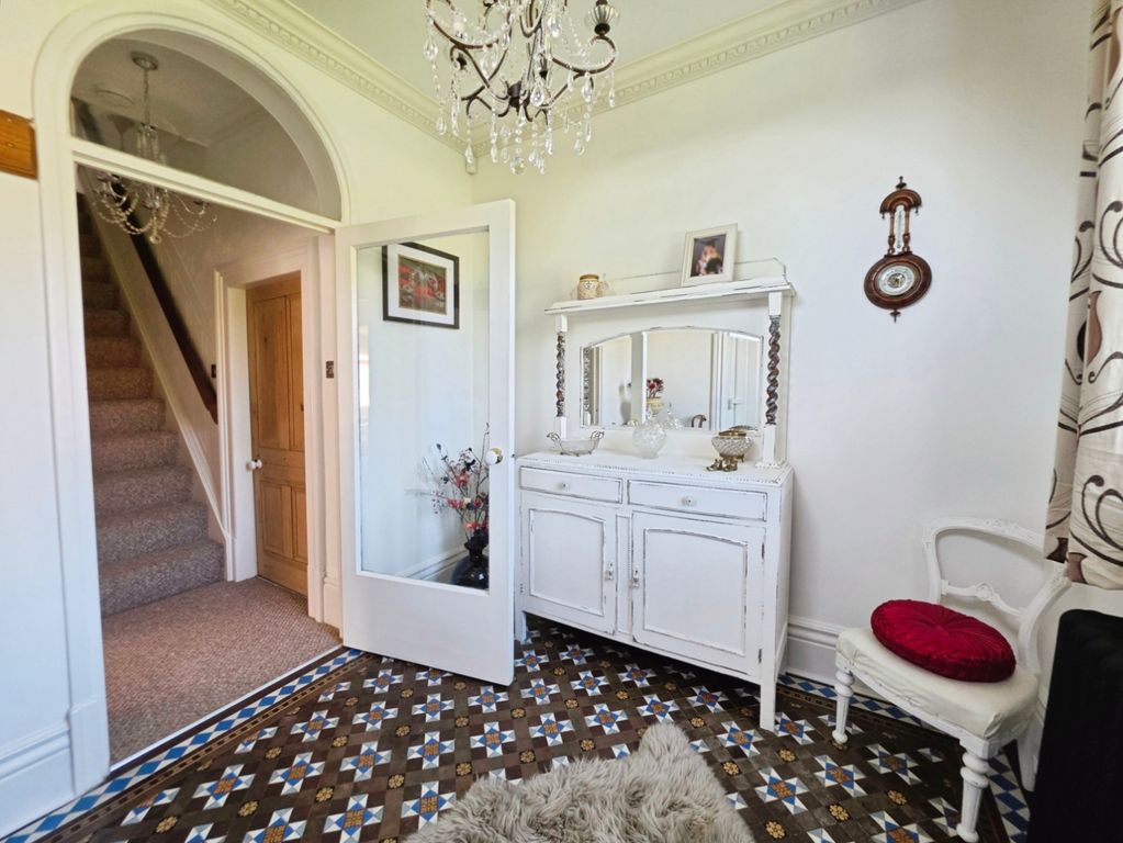 Property photo 3 of 52 Pbox-Img.Jpg