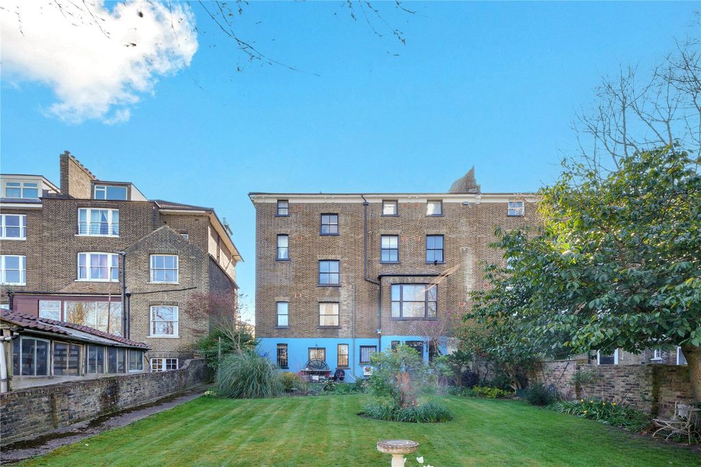 Property photo 2 of 17 Picture No. 09