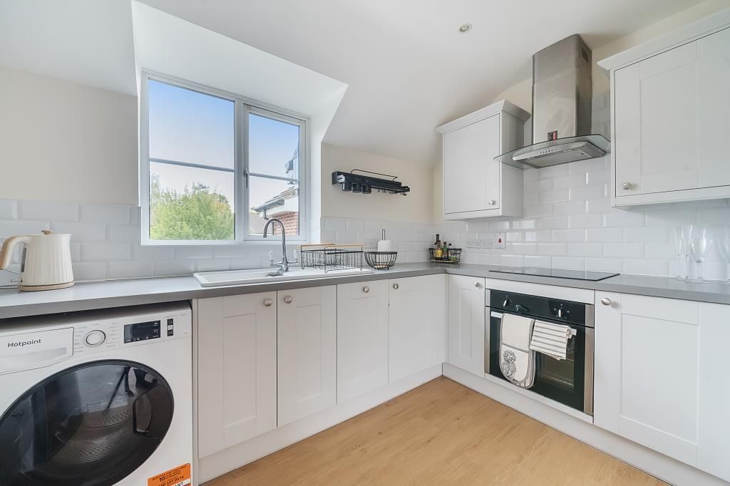 Property photo 2 of 20 Kitchen