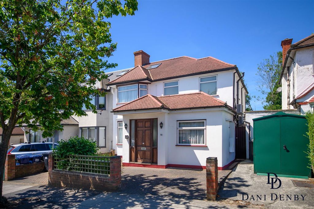 Property photo 1 of 15