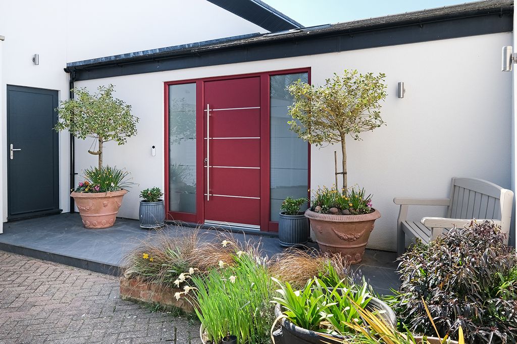 Property photo 3 of 22