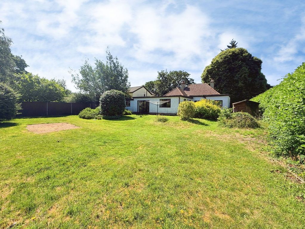 Property photo 2 of 18
